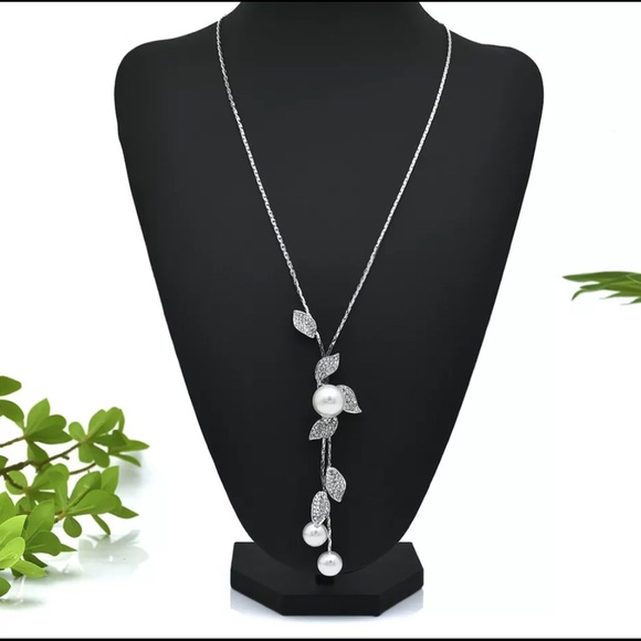 Fashion Jewelry Jewelry - Fashion Multilayer Pearl Crystal Leaves  Necklace